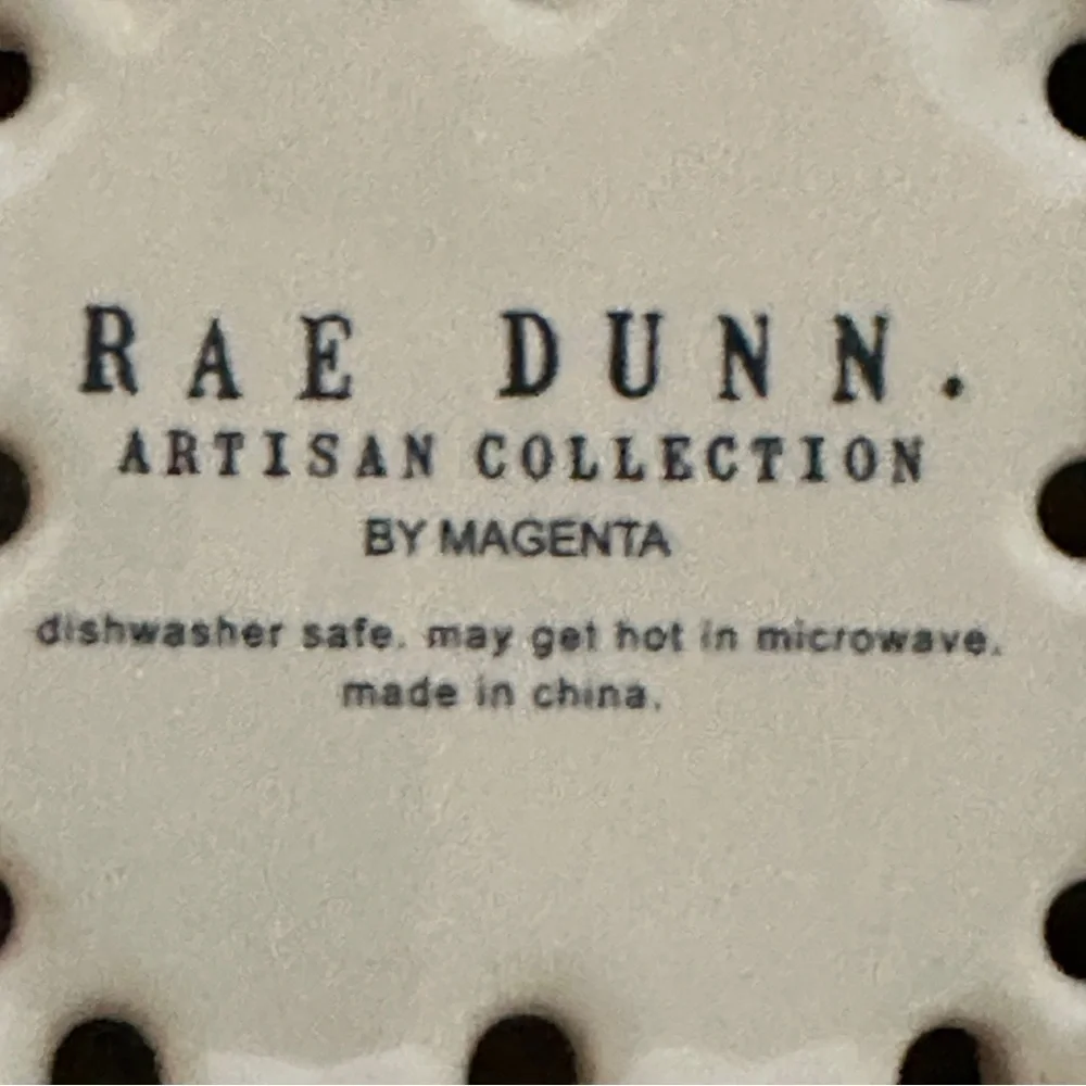 Rae Dunn‎ Artisan Collection Ceramic Fruit Basket Strainer w/ Strawberries